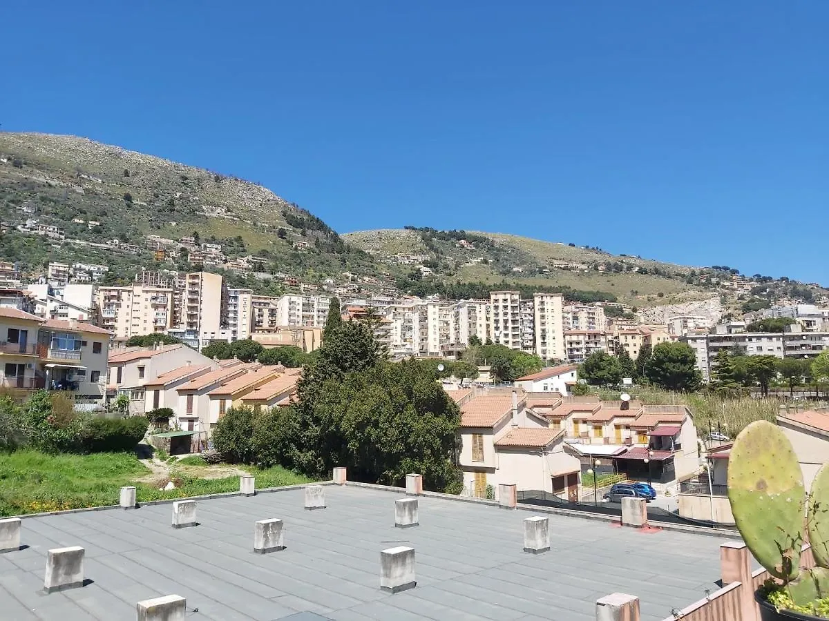 Casa Mia Daire Monreale İtalya